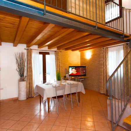 Residence Delle Rose Tremosine Εξωτερικό φωτογραφία