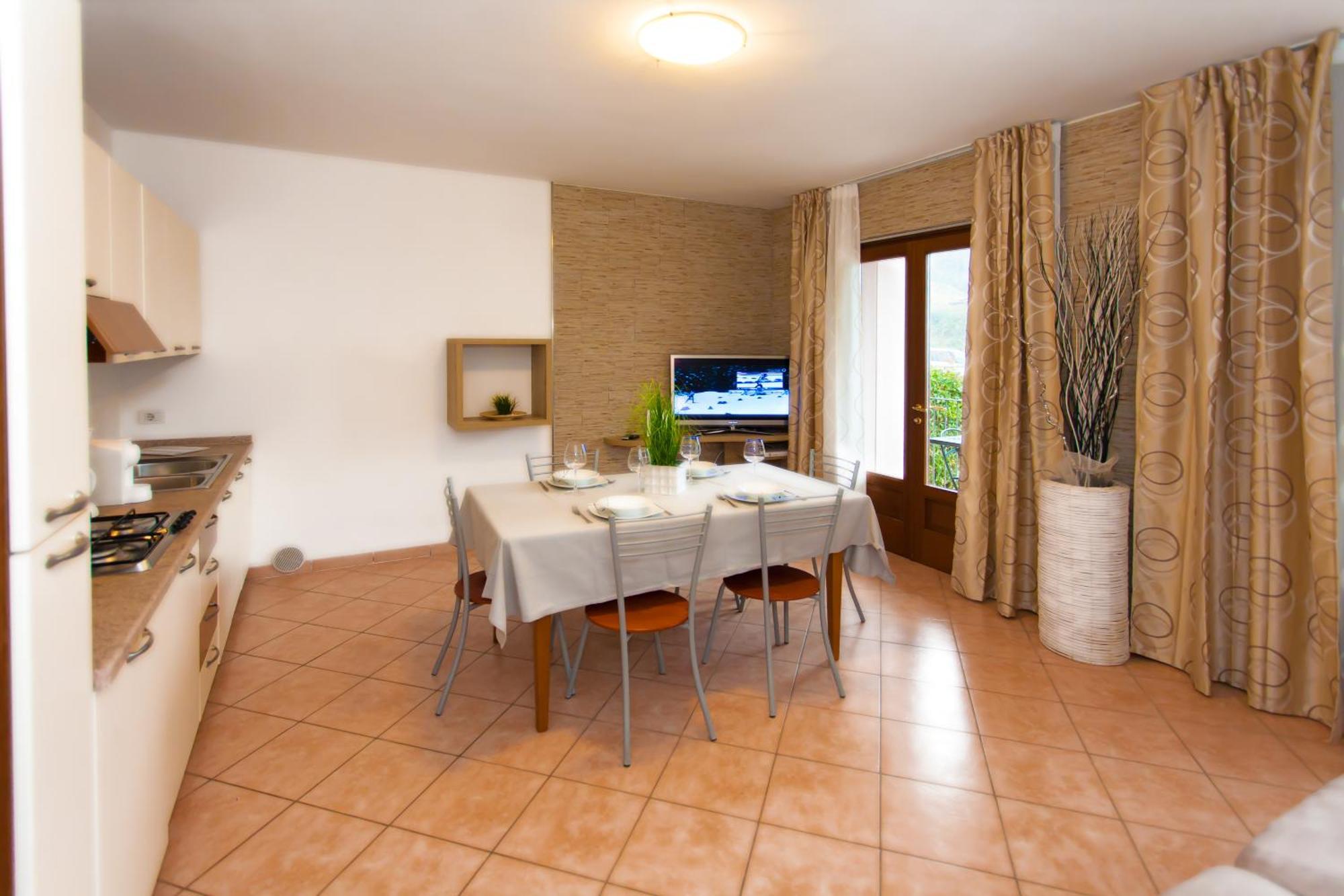 Residence Delle Rose Tremosine Εξωτερικό φωτογραφία