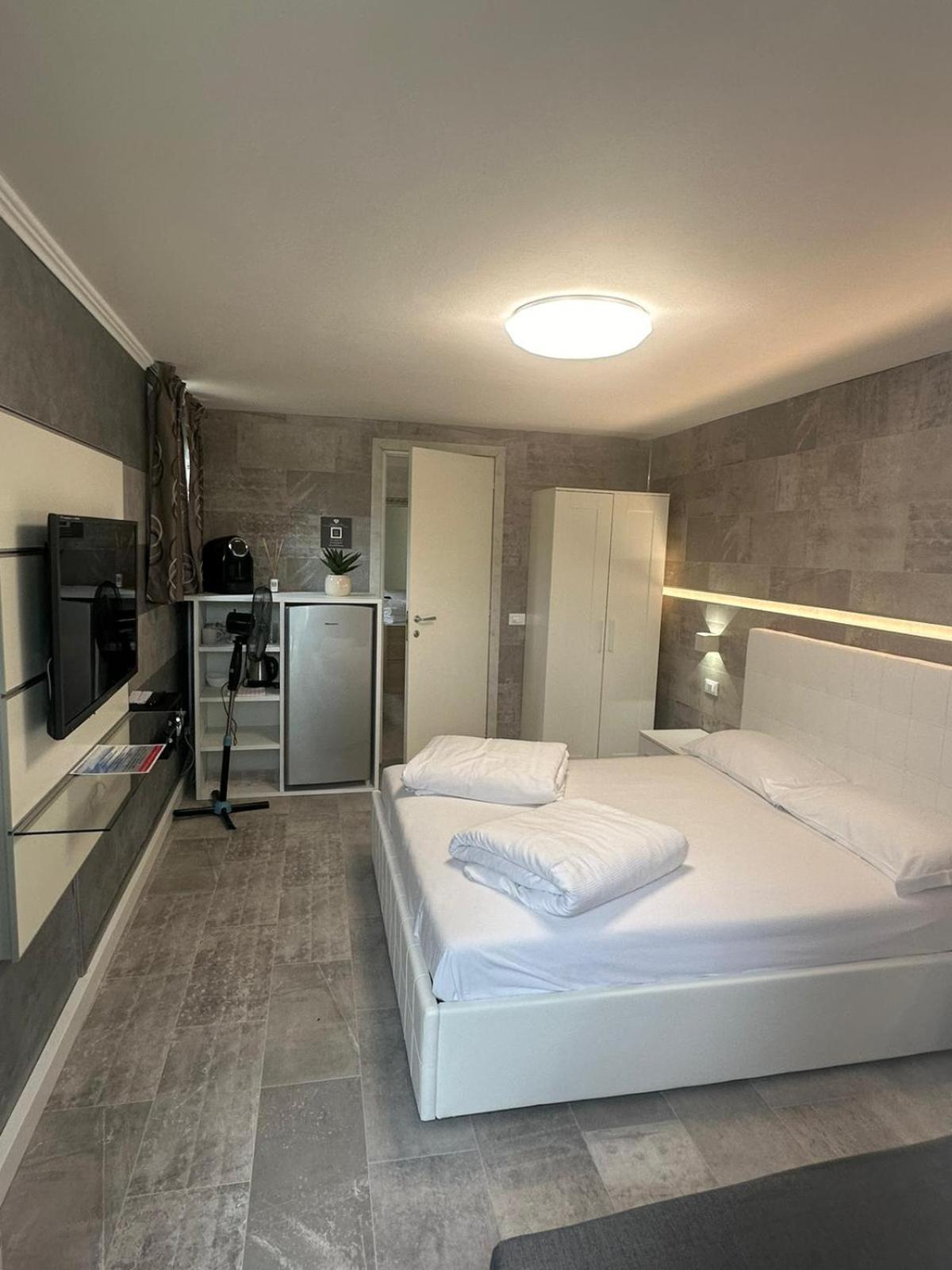 Residence Delle Rose Tremosine Εξωτερικό φωτογραφία