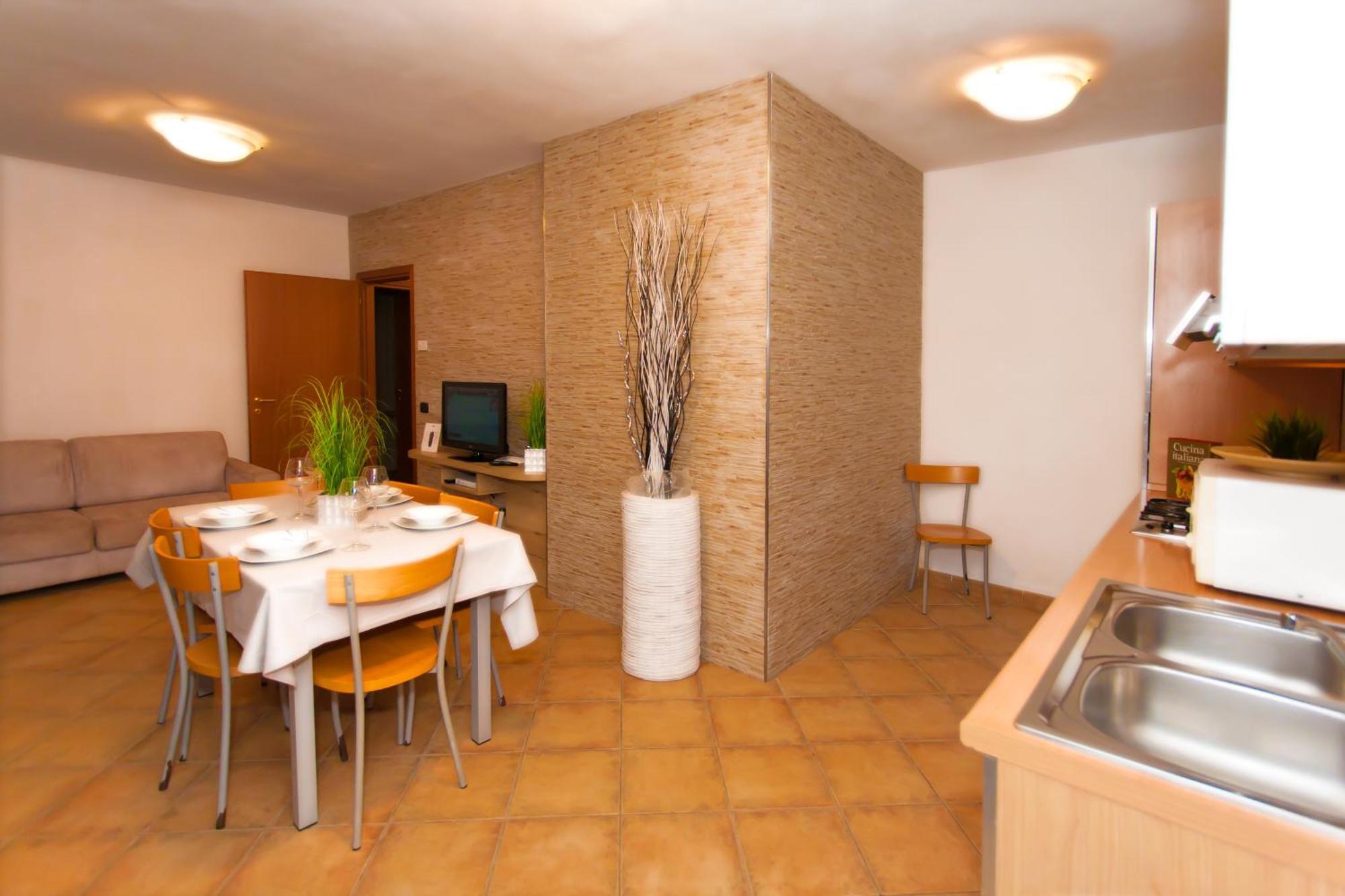 Residence Delle Rose Tremosine Εξωτερικό φωτογραφία